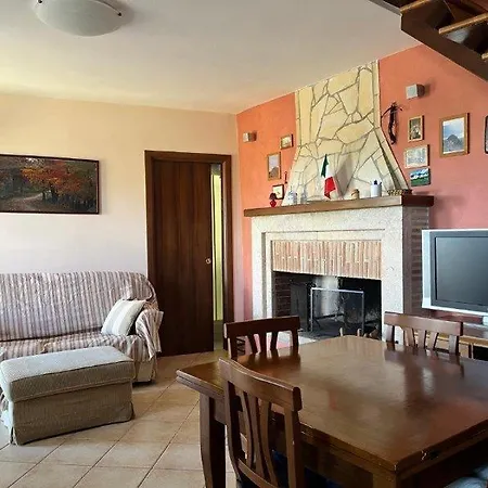 Apartman La Luce Dell'est Róma